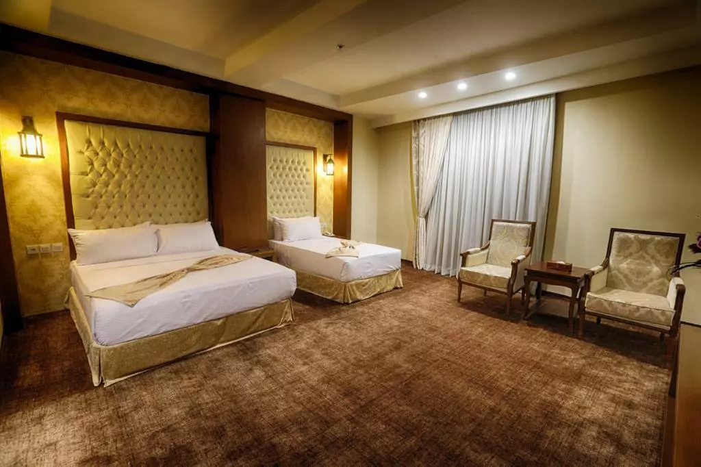 Ziafat Alzahra Hotel